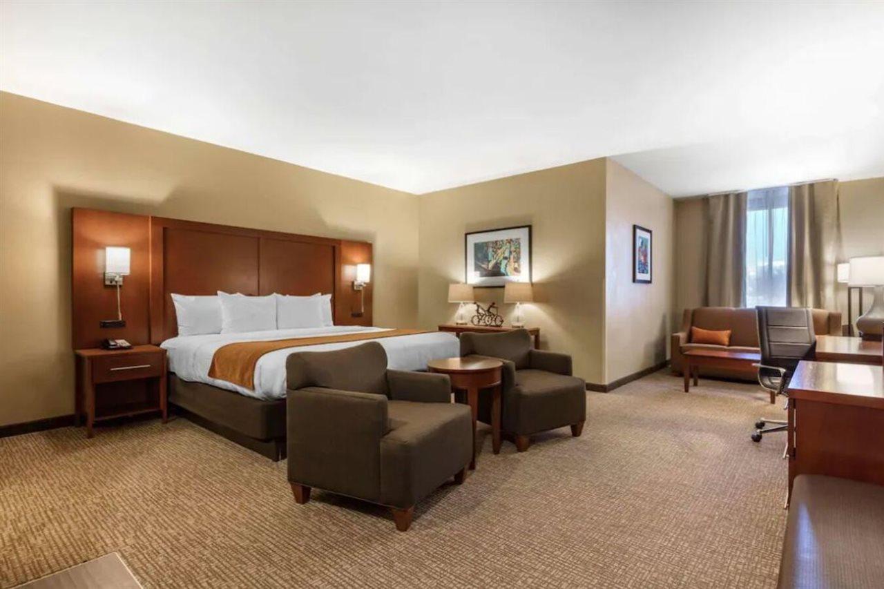 Comfort Downtown Inn
