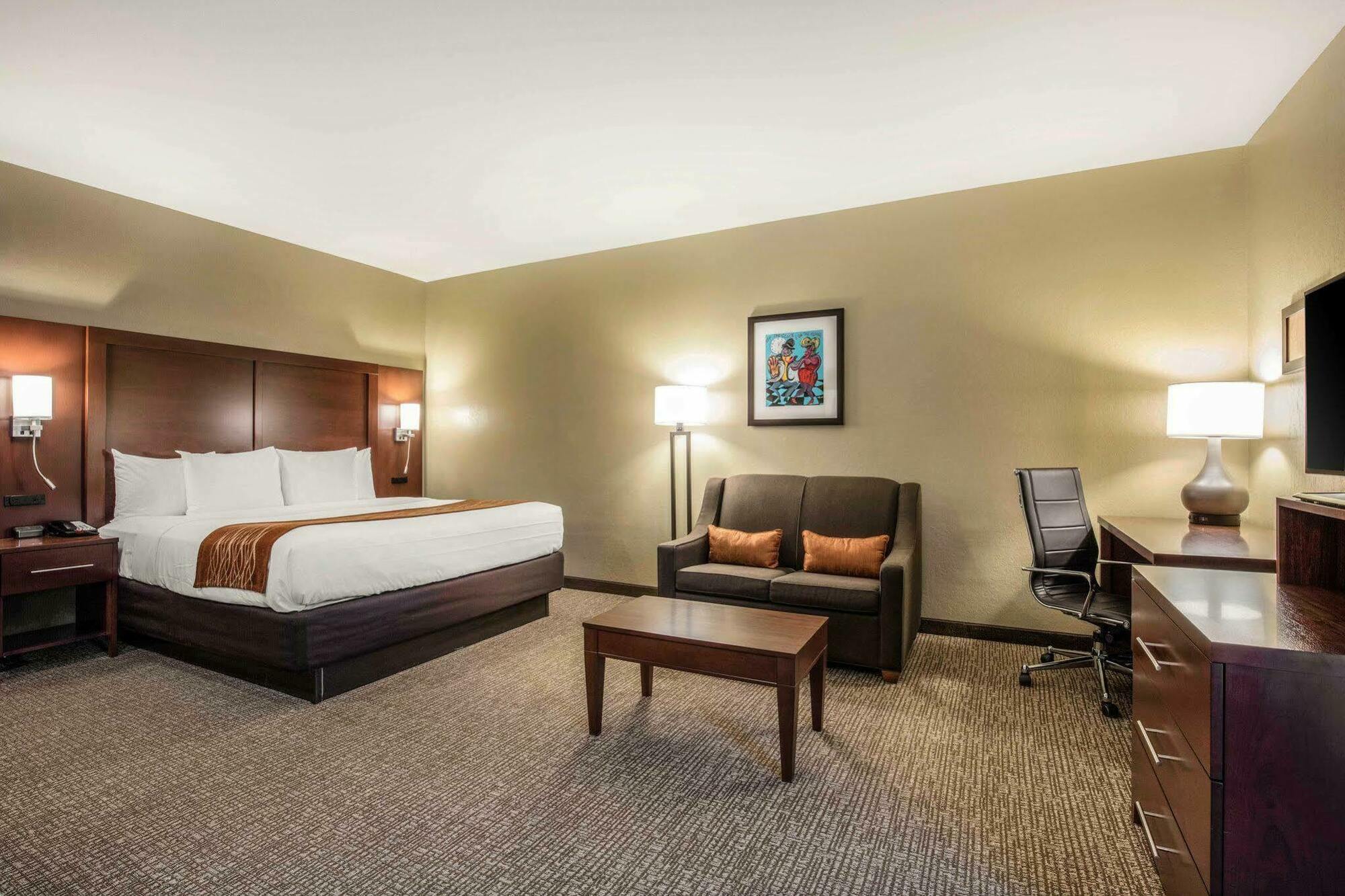 Comfort Downtown Estalagem