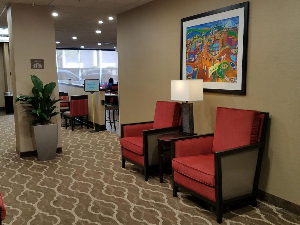 Comfort Downtown 3*